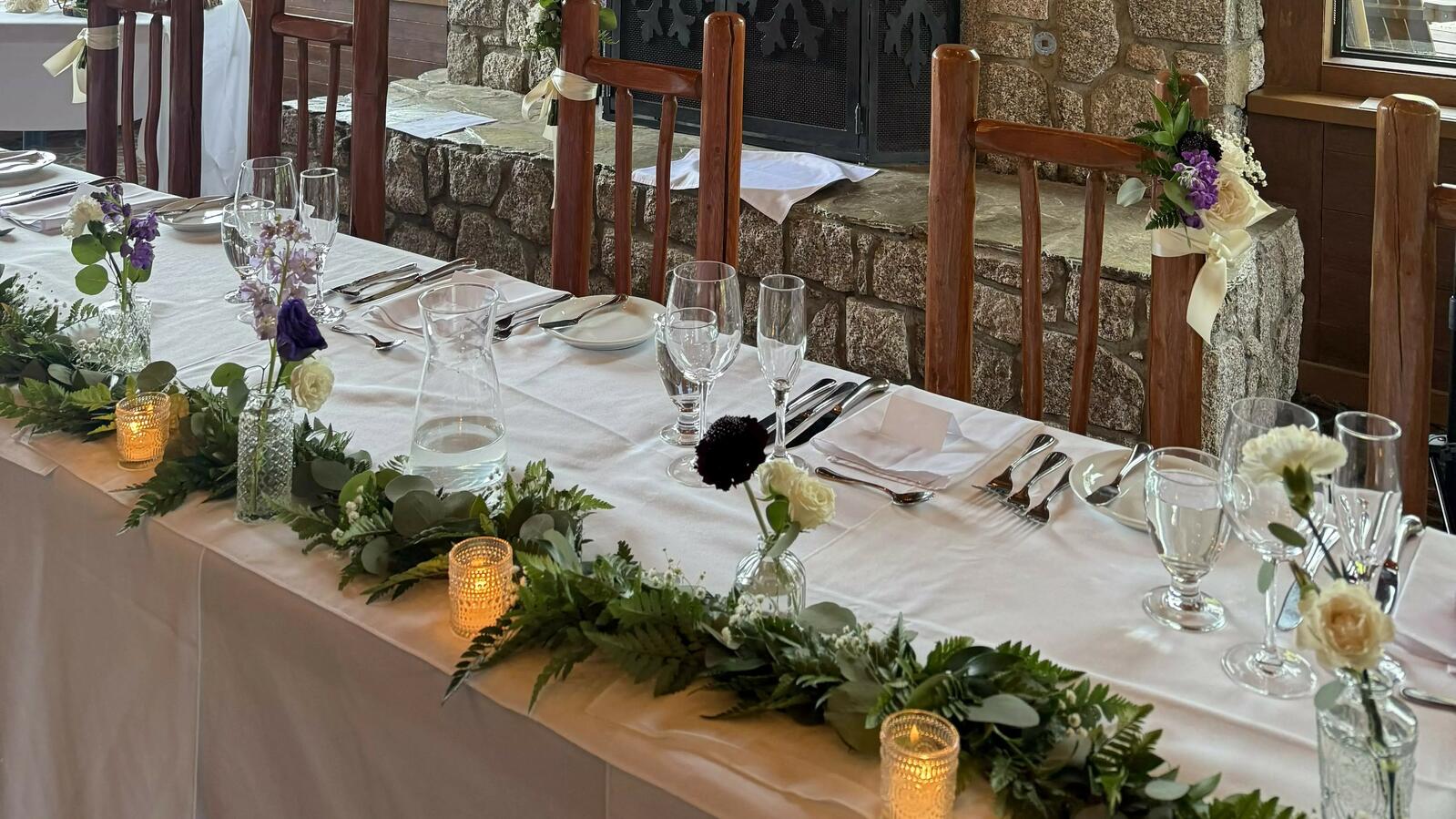 Mountain Meadows Florals Arrangement Table